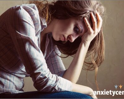 anxiety-symptoms-in-women-l